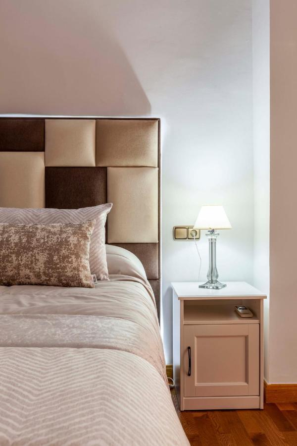 Apartamento Mariana Pineda Centro Granada Buitenkant foto