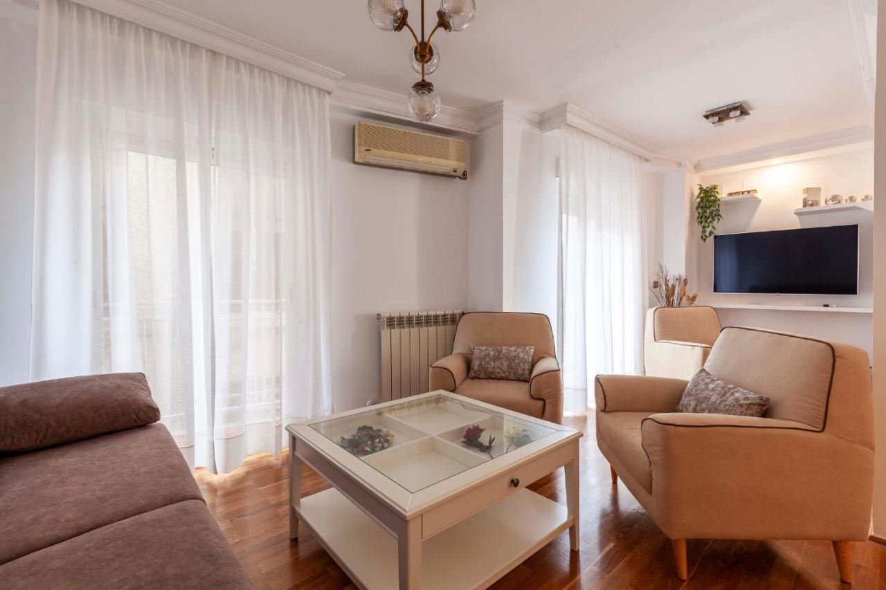 Apartamento Mariana Pineda Centro Granada Buitenkant foto