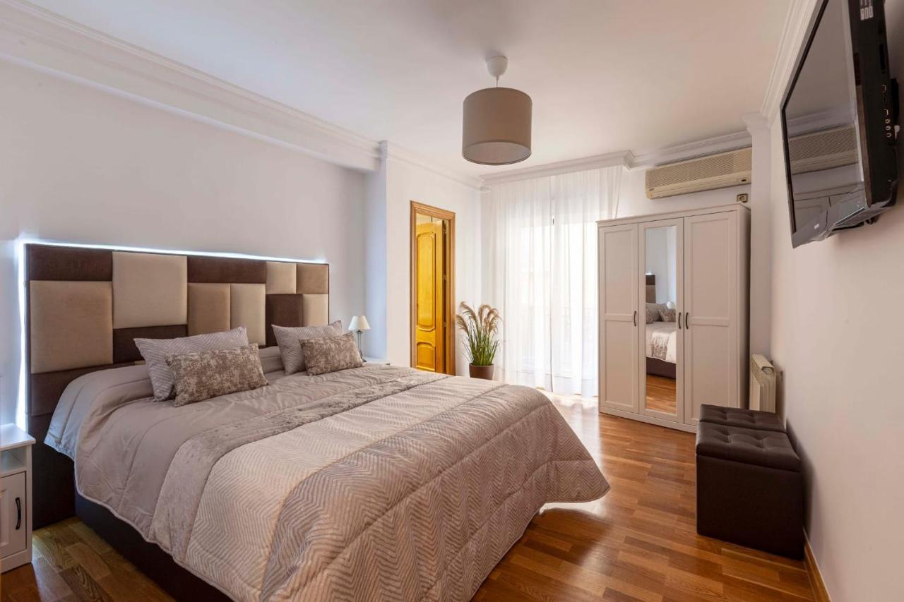 Apartamento Mariana Pineda Centro Granada Buitenkant foto
