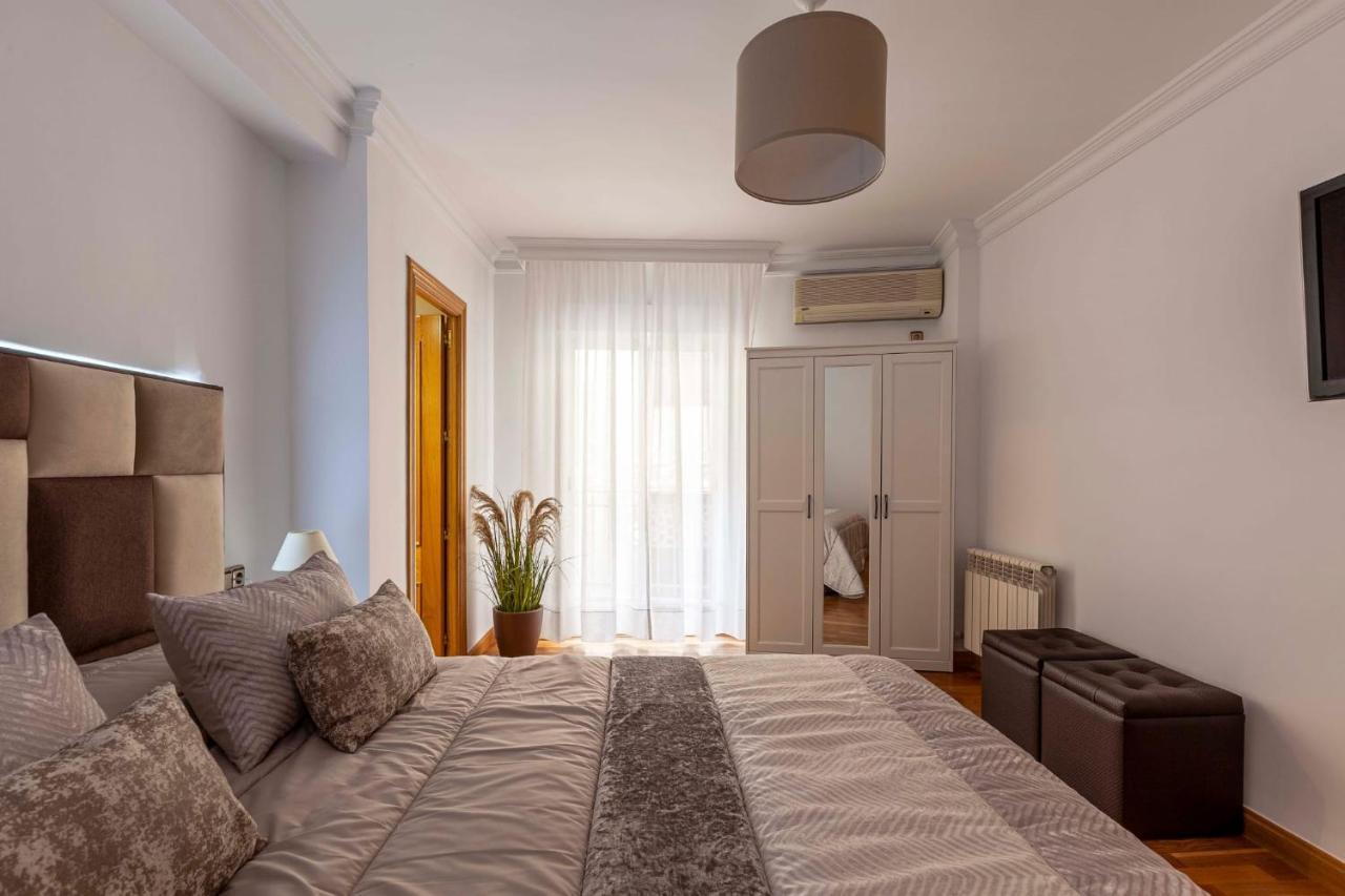 Apartamento Mariana Pineda Centro Granada Buitenkant foto